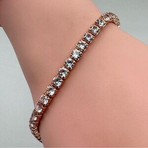 Rose Gold Plated CZ Tennis Bracelet 7.5”
Square Cut Crystal